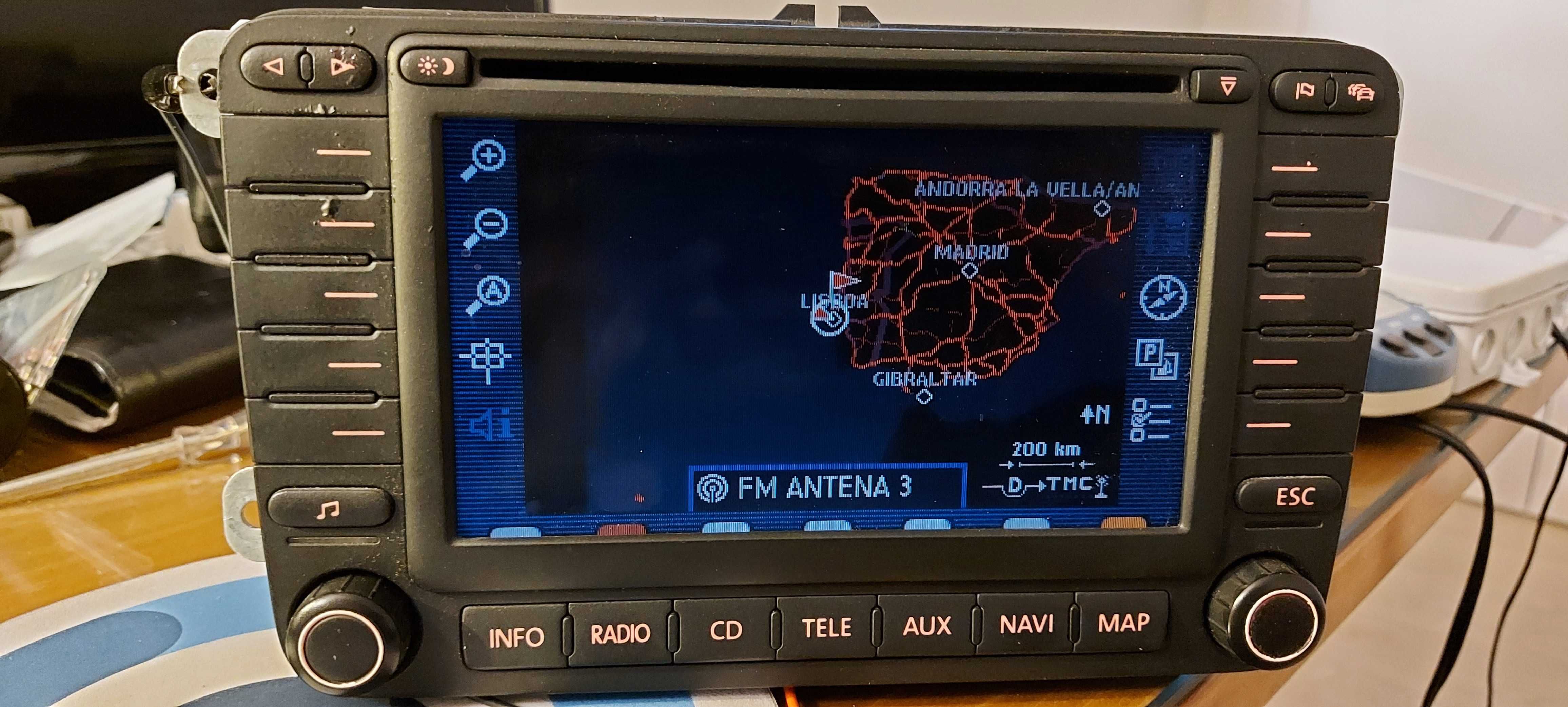 Radio navegação GPS Volkswagen Original MFD2 c/ codigo