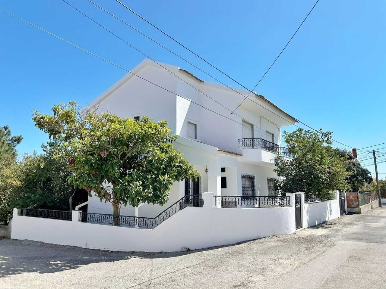 Aluguer de Quartos | Rooms for Rent - Charneca da Caparica