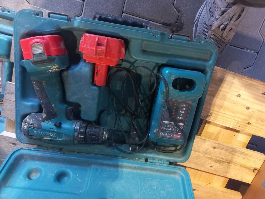 шуроповерт makita  metabo оригінал б/у