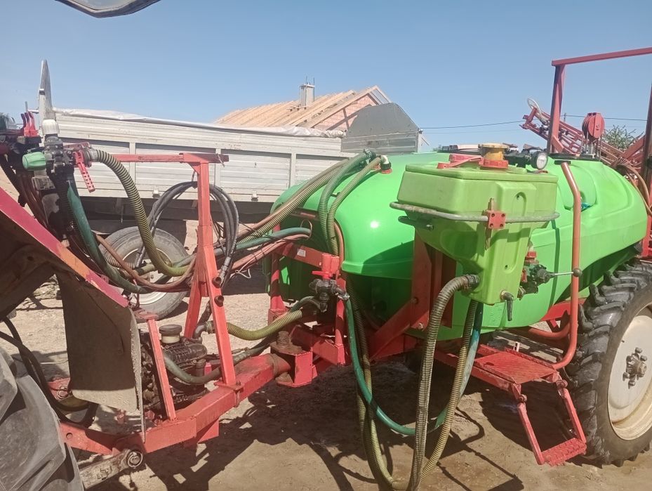 Opryskiwacz krukowiaka Apollo