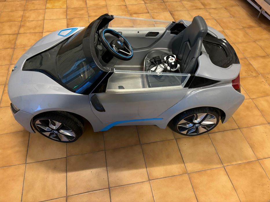 Carro eletrico de crianca