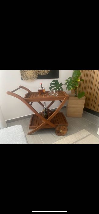 Vendo carrinho bar em madeira