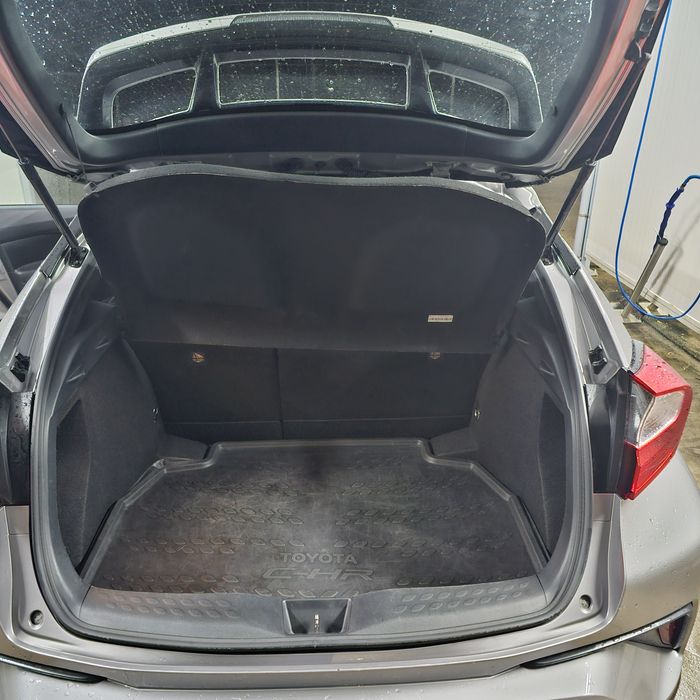 Toyota C HR 2019