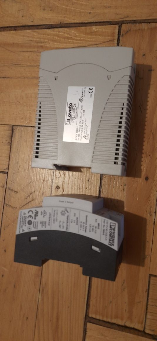 Продам блок питания 24V / 1,75 A и один 24V / 2,5A