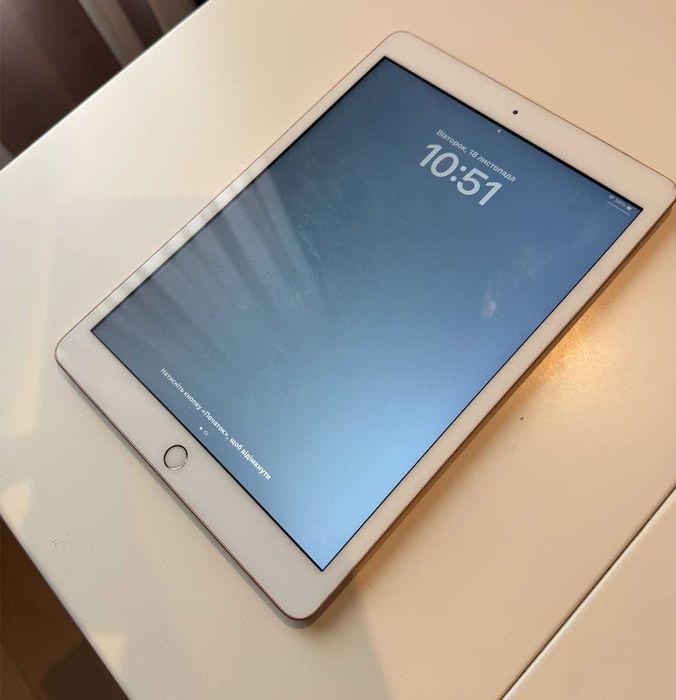 Планшет Apple iPad 8 2020, MYLC2, 32GB, Wi-Fi, Gold, 10.2"