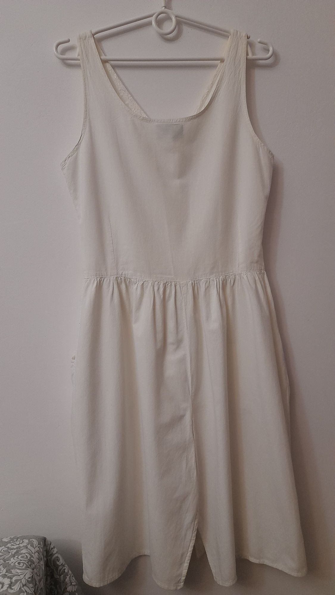 Sukienka damska biała