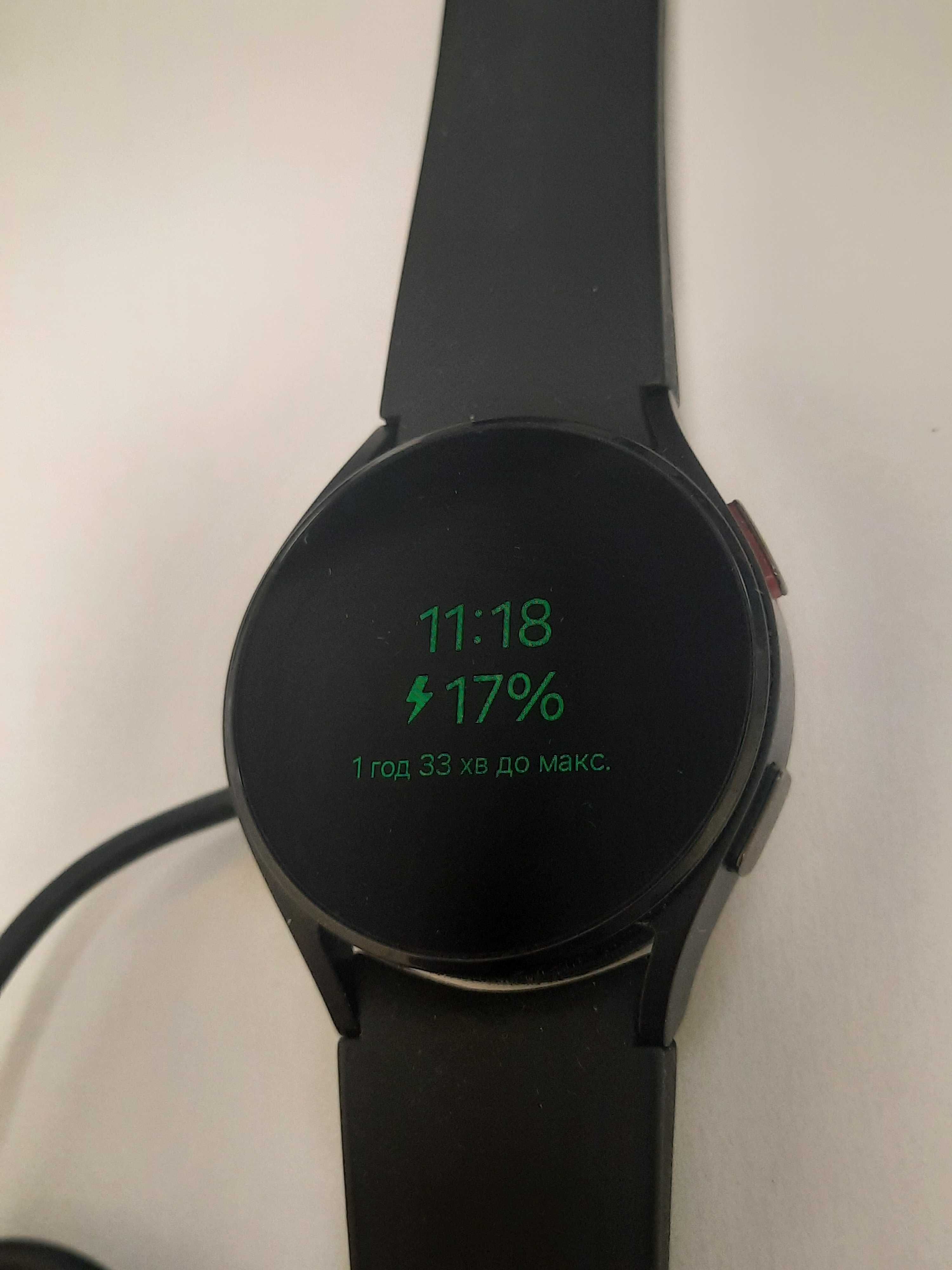 Смарт-часы Samsung Watch 4 40mm ( Смарт-часы Samsung R860 )