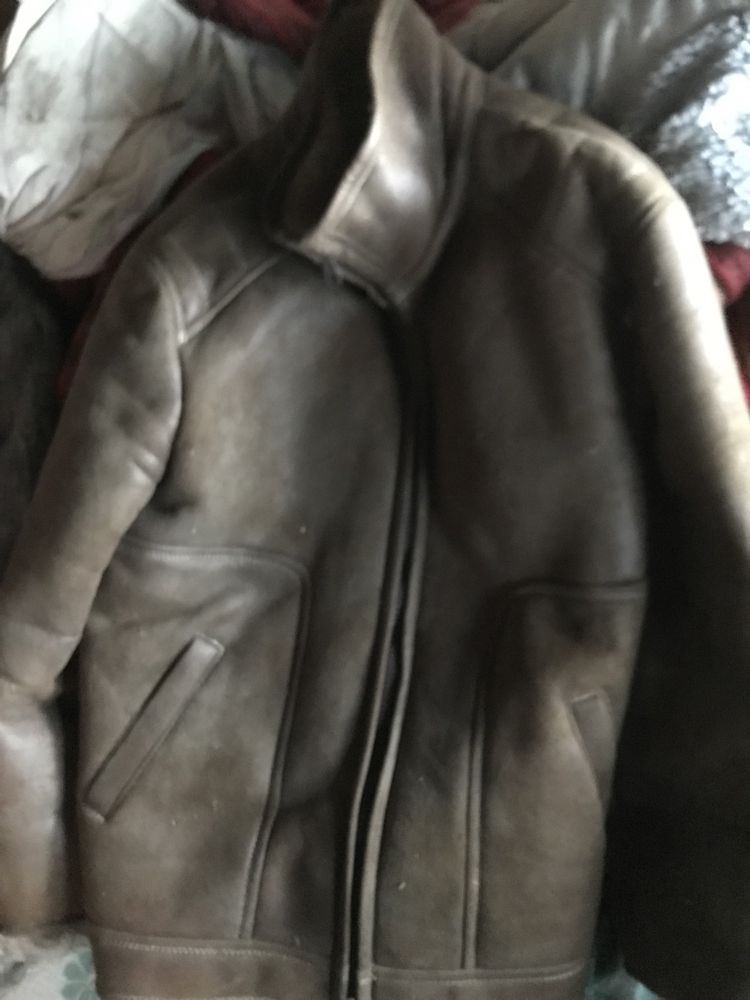 Курточка теплая мужская коричневая