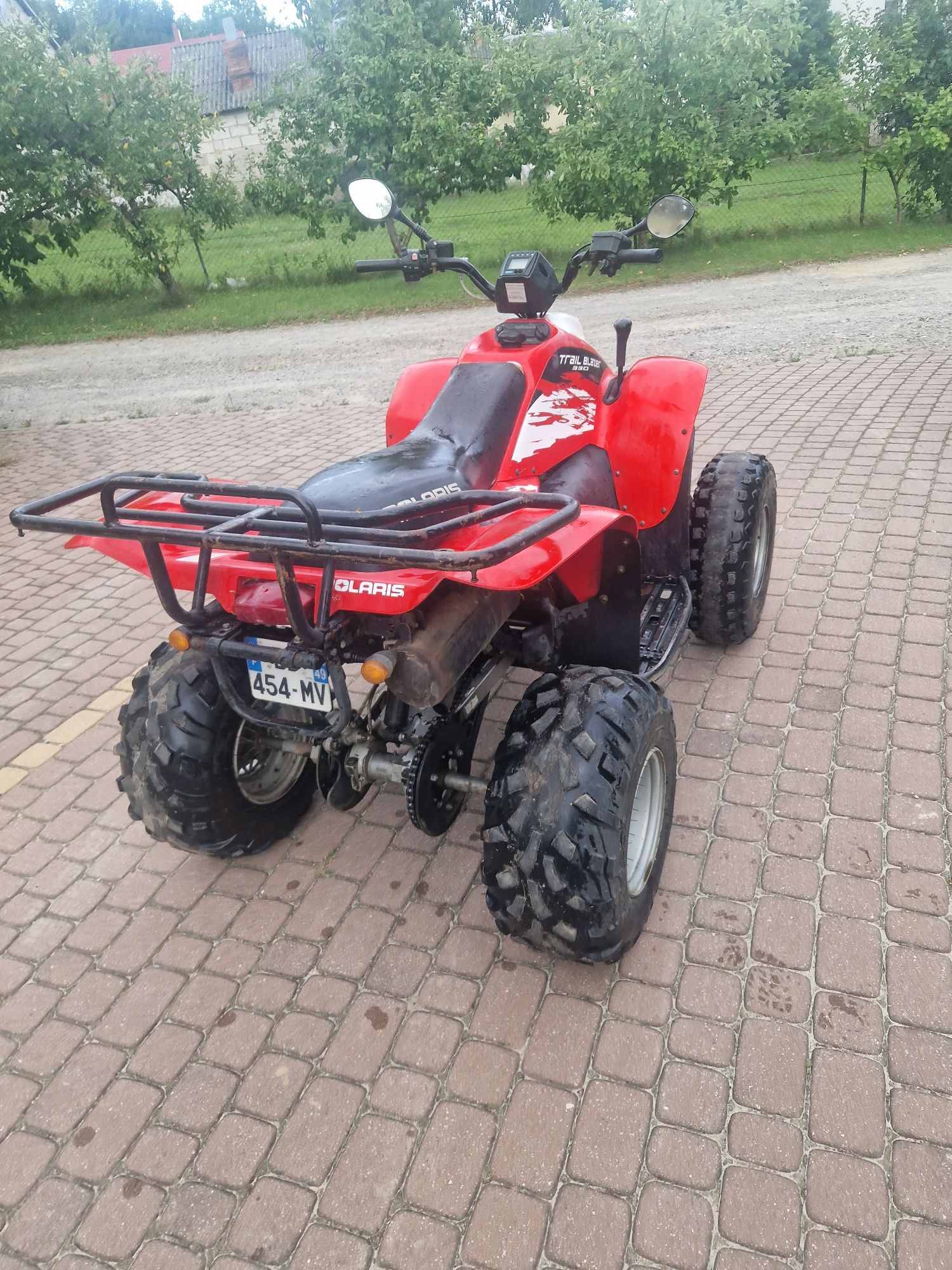 Quad Polaris trail blazer 330