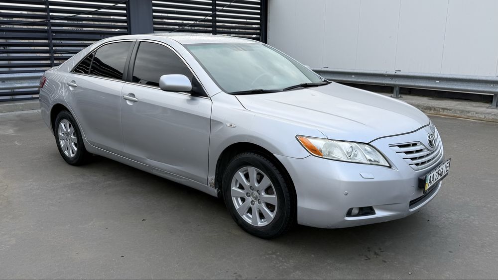Тоyota camry 2008
