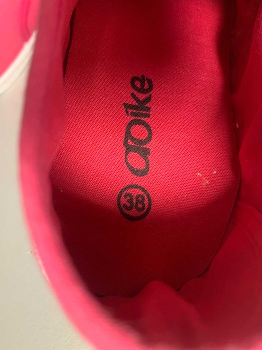 Ténis / Sapatos Casuais, tamanho 38