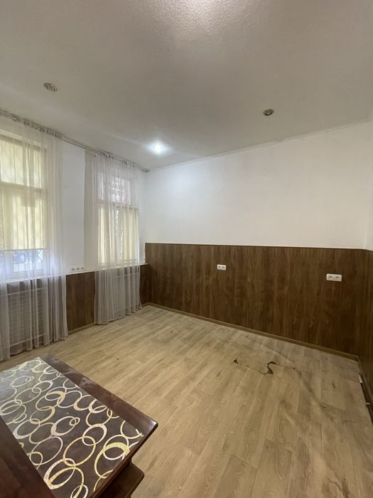 Без% Продам 1-кімнатну квартиру, Сокальська 1, ідеально під комерцію!