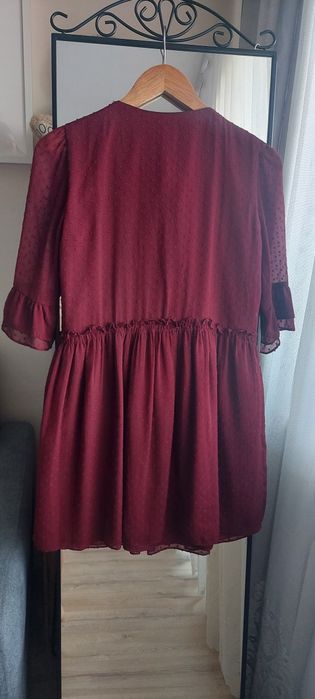 Elegancka bordowa sukienka mini rozkloszowana Zara S 36 hafty wzory
