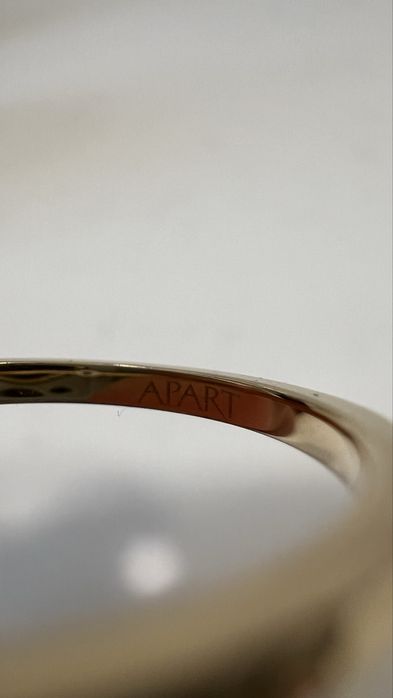 Apart Pierścionek zaręczynowy z diamentem 0,11ct r. 12