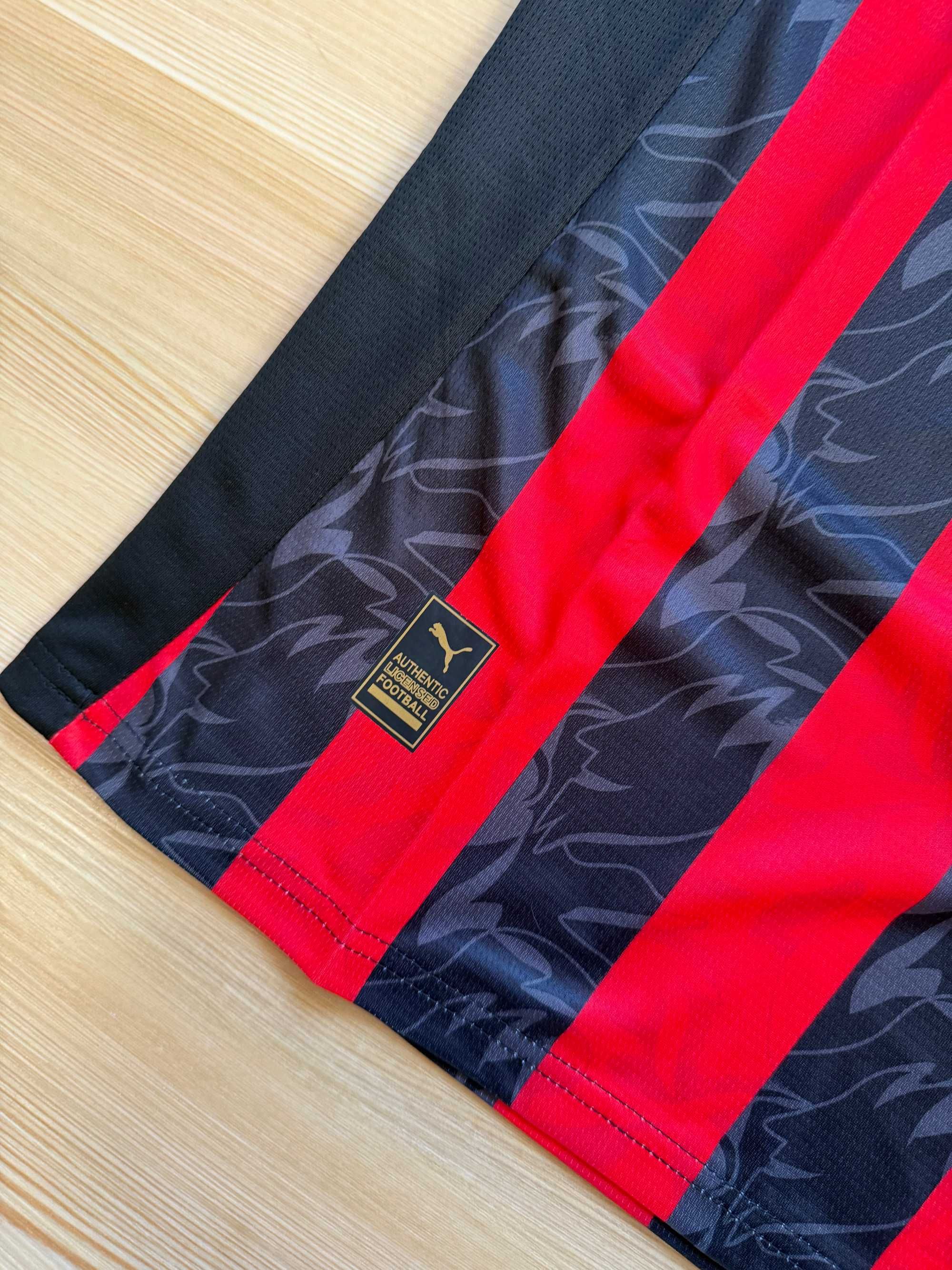 Camisola AC Milan 2025/26 - Tamanho M
