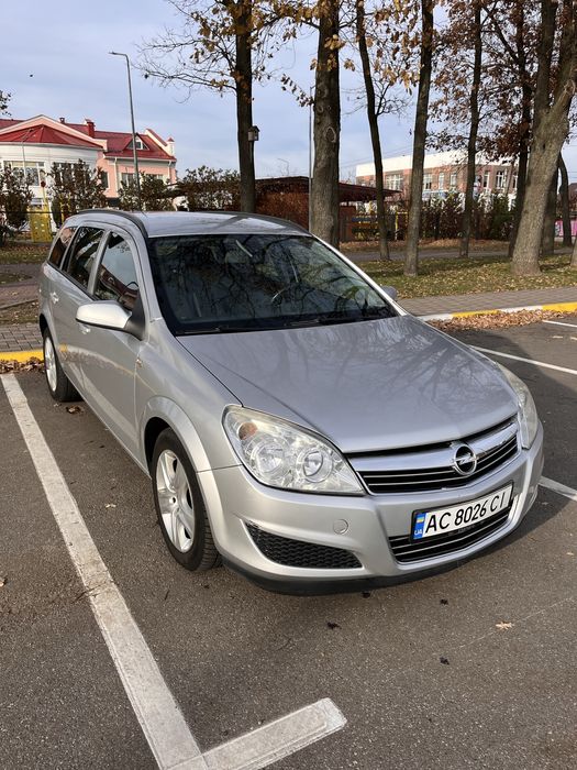 Opel Astra 1.6  2009