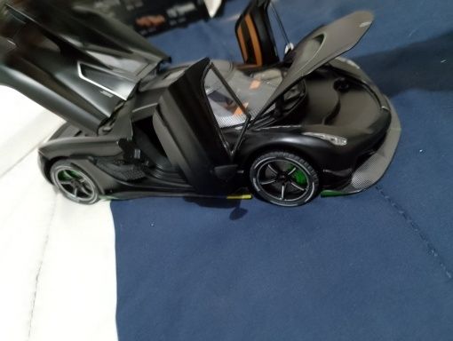 1:24 Модель sport car Koenigsegg Jesko