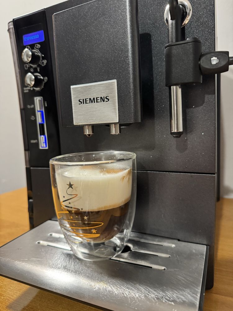 Ekspres Siemens EQ5 Macchiato Po Gruntownym Serwisie Gwarancja