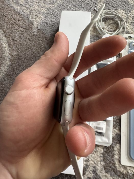 Продам apple watch 3 серии 38мм
