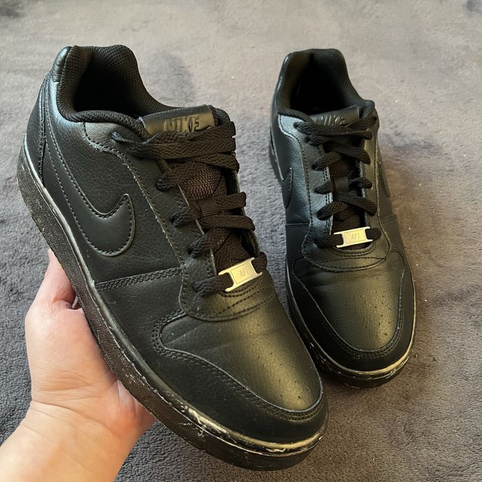Жіночі кросівки Nike air force 1. P. 40.