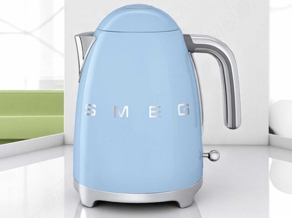 Чайник SMEG / СМЕГ KLF03PBEU, 1.7 л, пудрово-синій, ретро