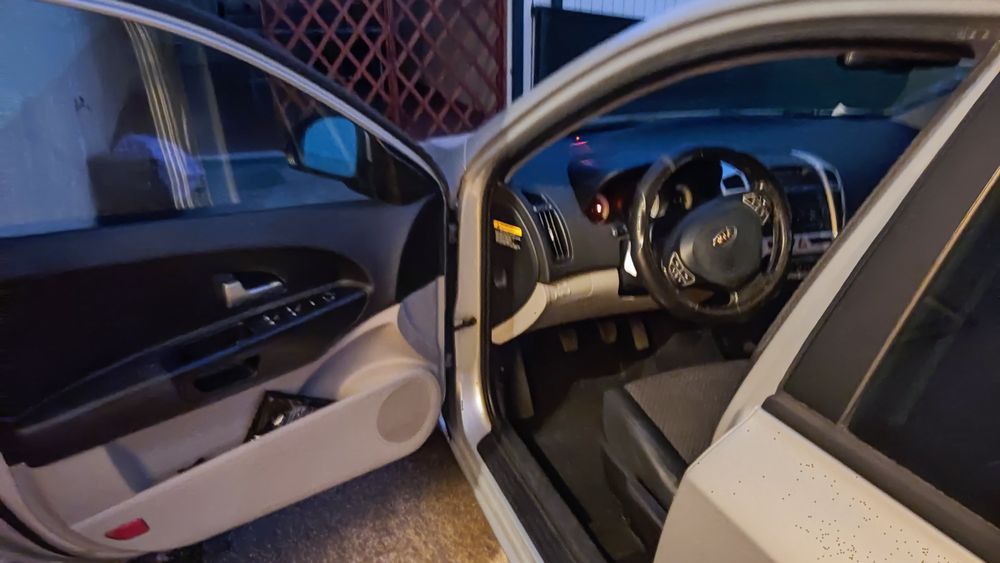 Vendo Kia Ceed 1.6 diesel