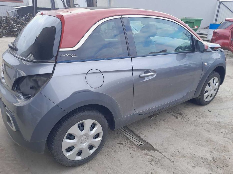 Opel Adam Rocks - błotnik prawy tył Z10B