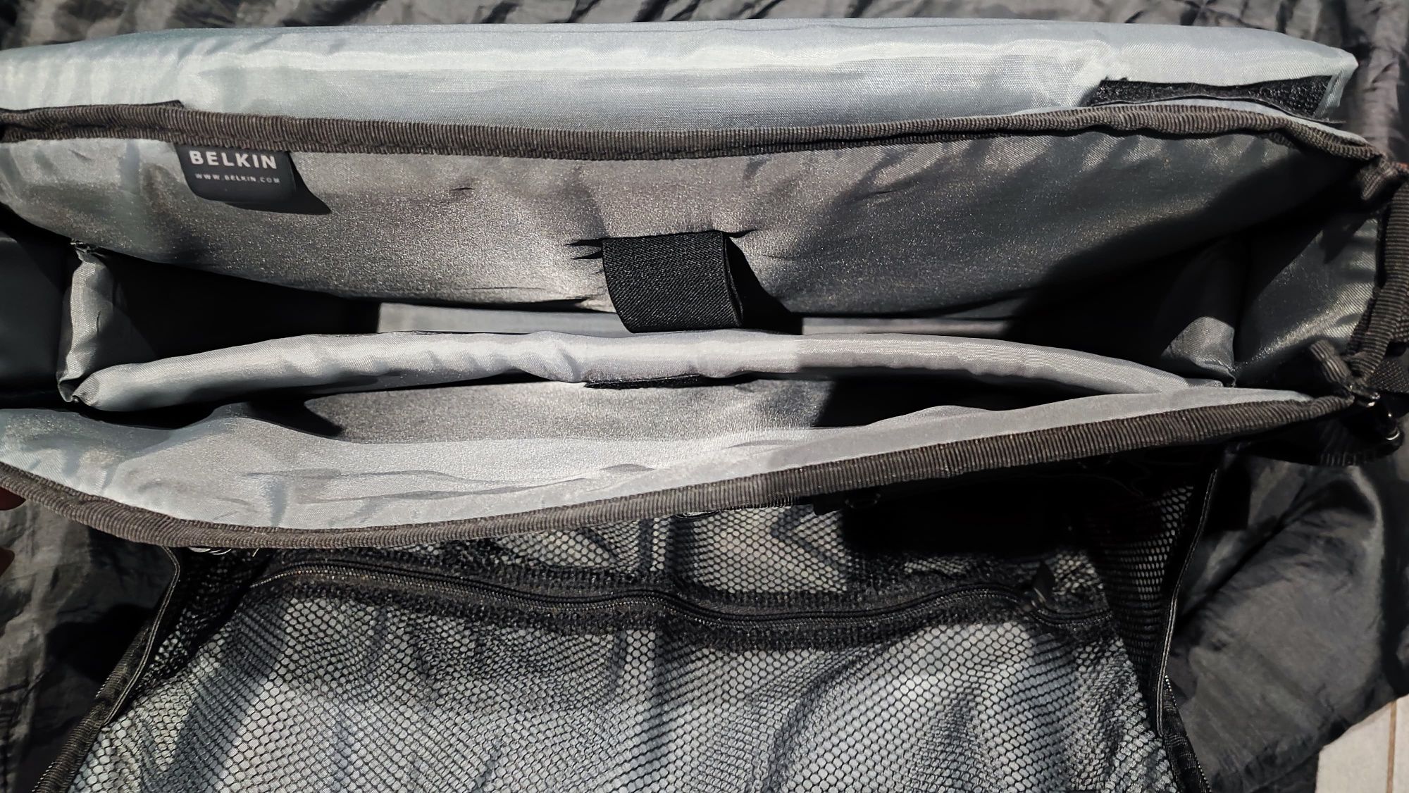 Torba na laptopa NE Belkin 13-14cali. Bardzo dobry stan