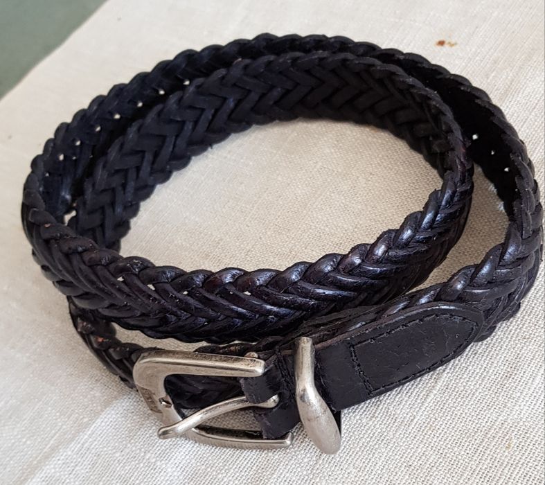 Sprzedam pasek Levis damski