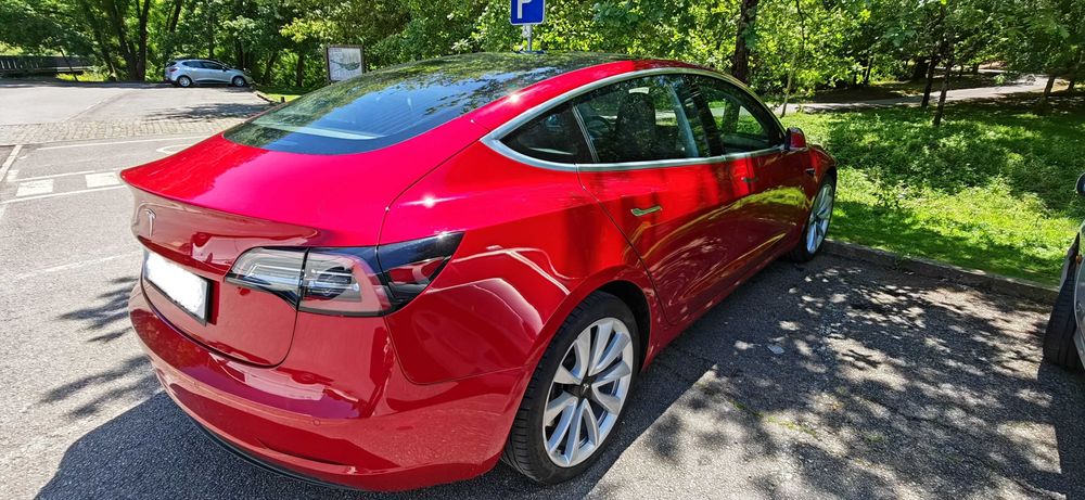 Tesla Model 3 Long Range Dual Motor-FSD