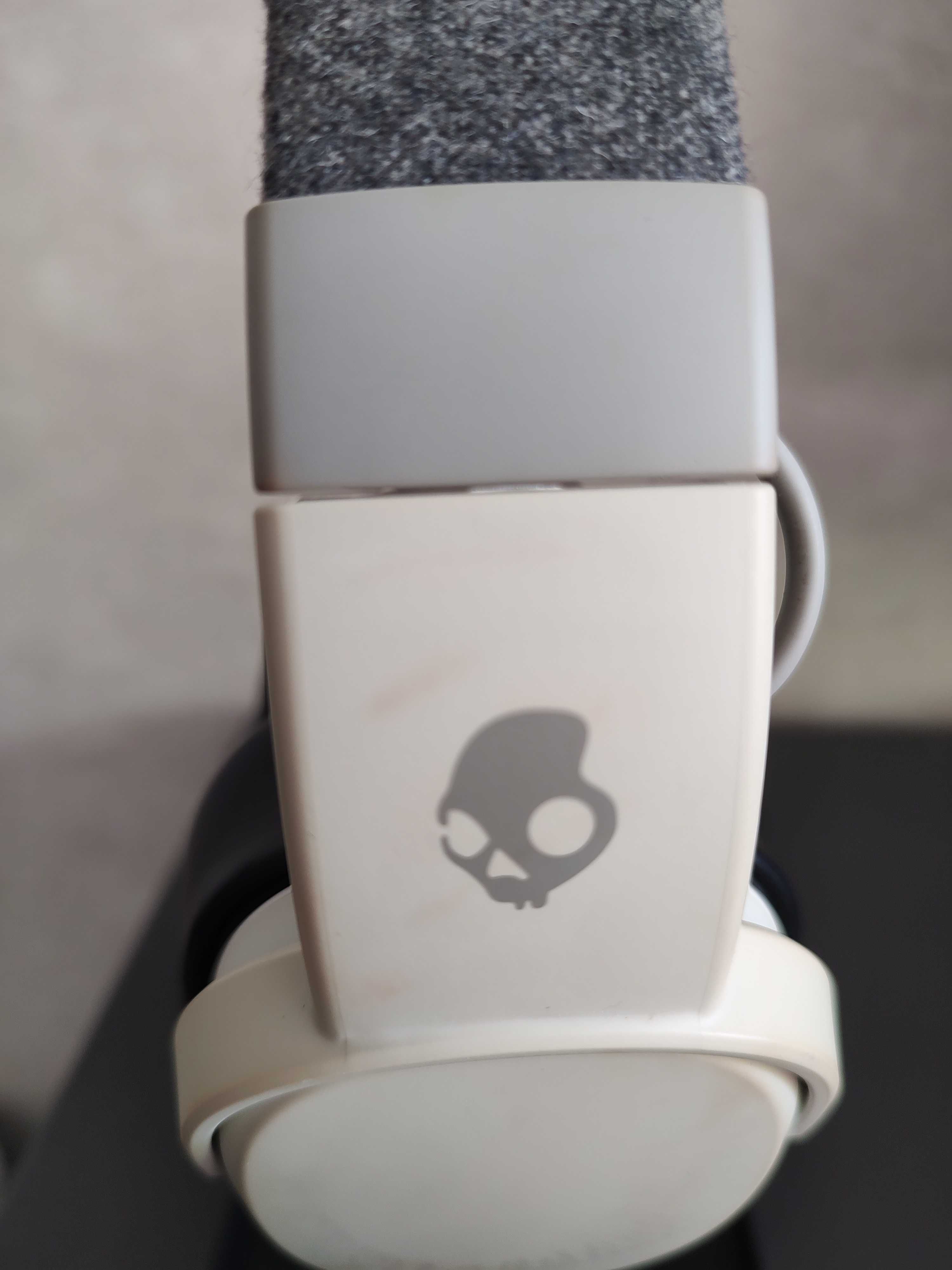 SkullCandy Crusher Wireless Gray/Tan