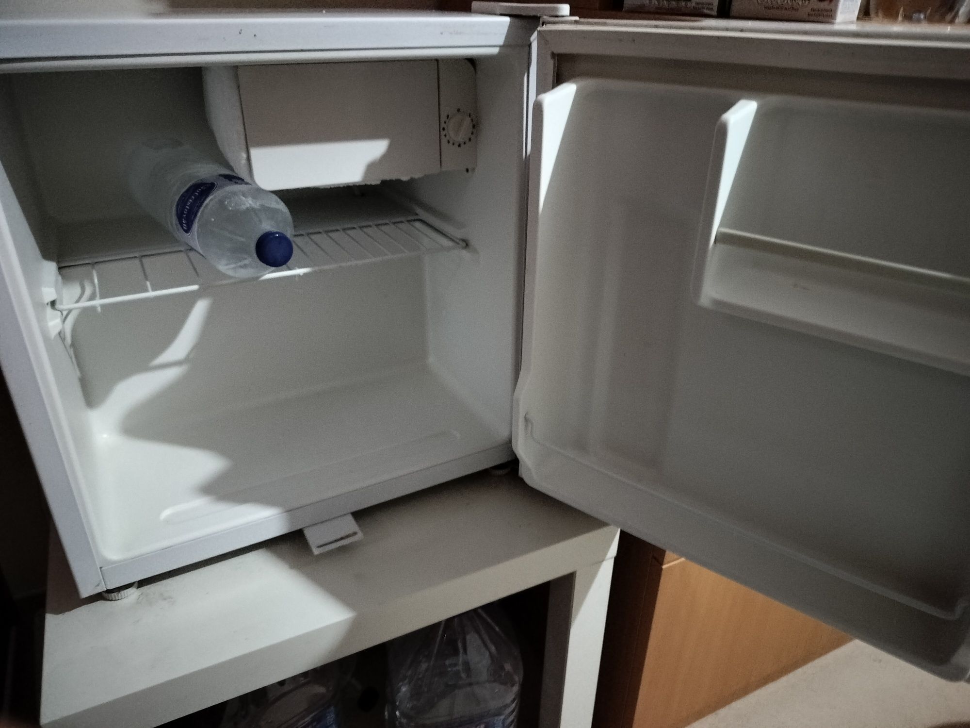 Minifigorifico/minibar