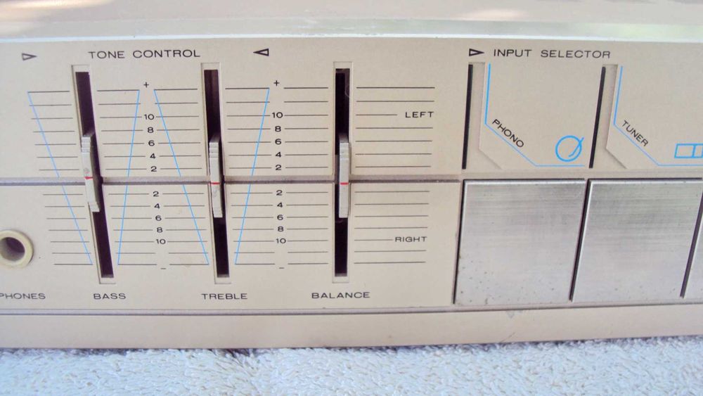 усилитель Marantz PM 140 с германии