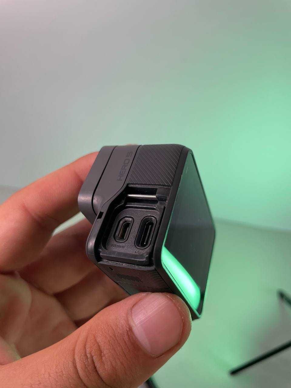 Екшн камера GoPro Hero5 з комплектом