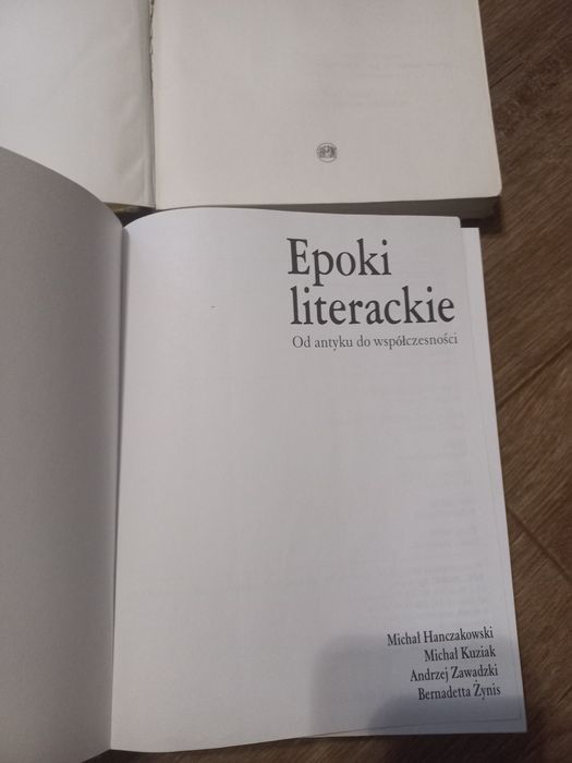 Leksykon lektur, słownik szkolny, Dzieje literatury