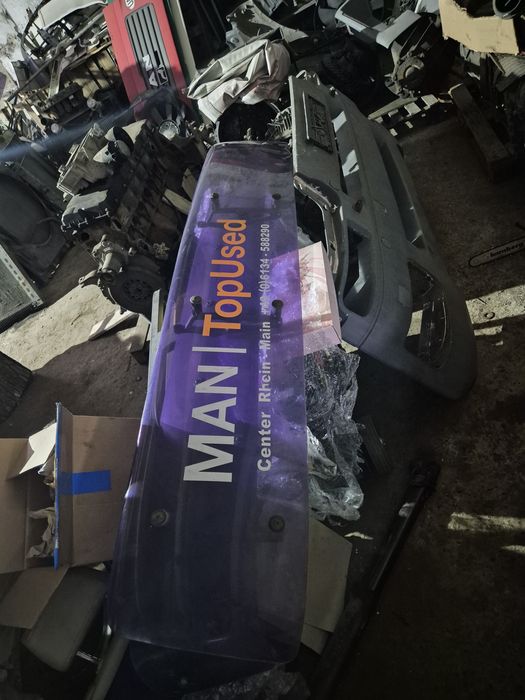 Сонцезахисний козирьок ман тга тгх