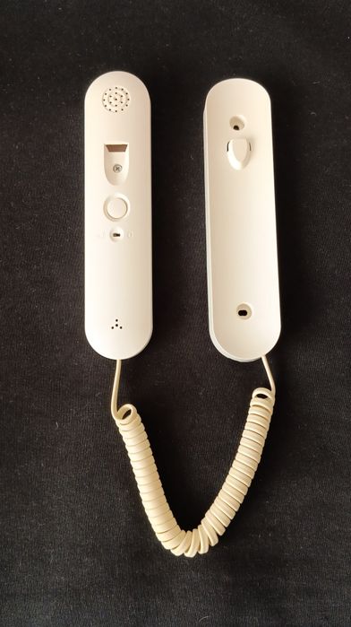 Трубка домофона.