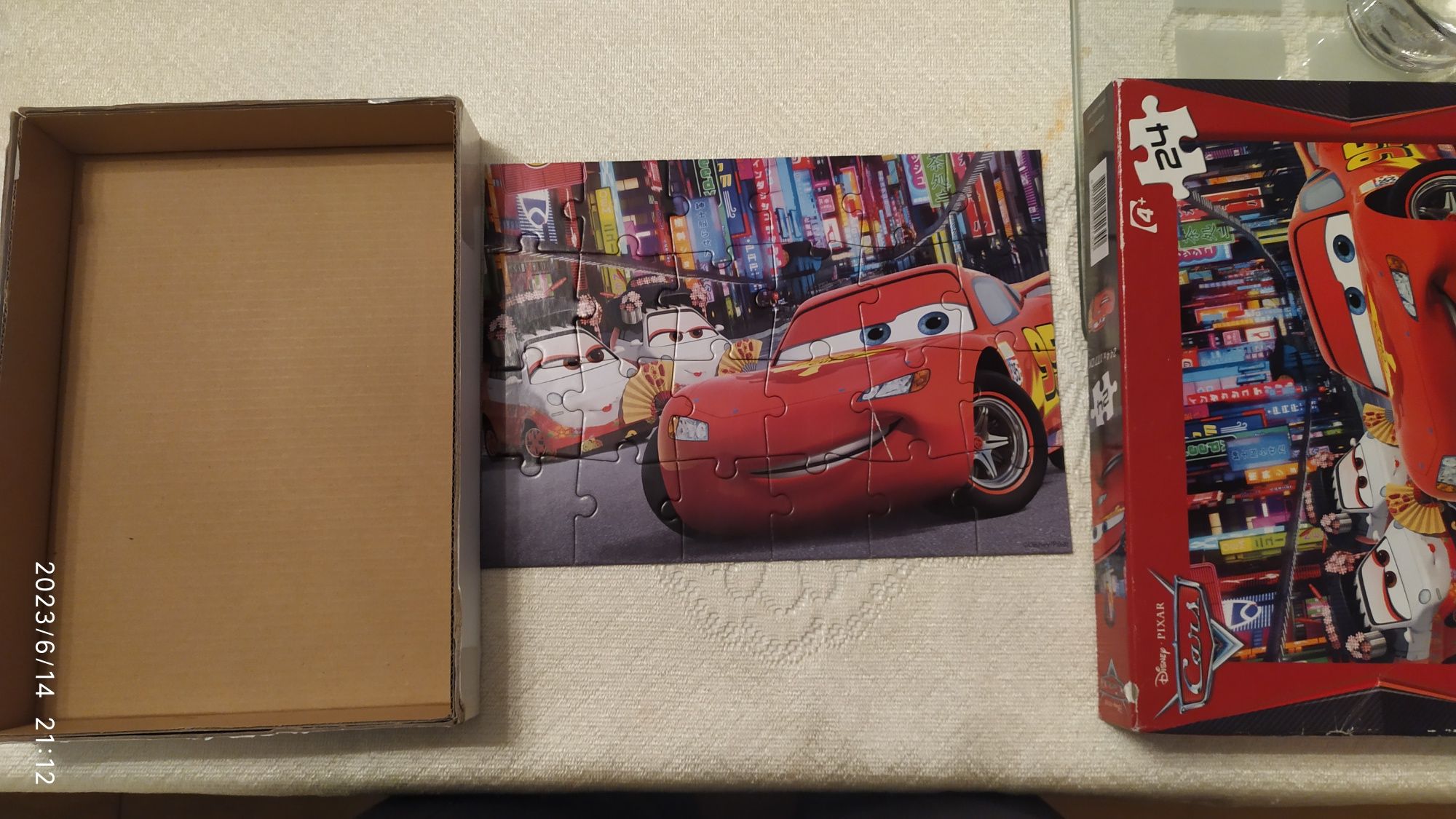 Puzzle autka Cars