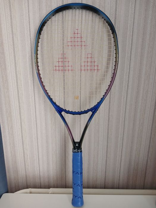 Продам тенісну ракетку для великого тенісу FISHER