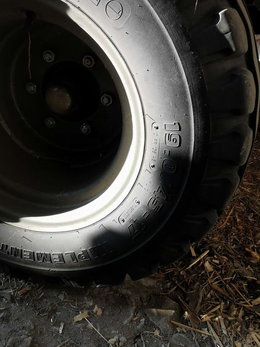 Prasa presa Massey Ferguson166v to samo co Gallignani,Fendt,Kverneland