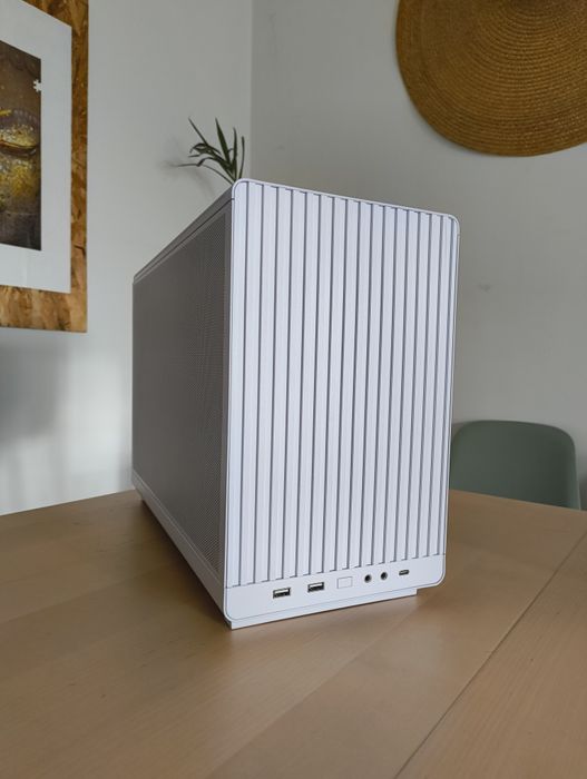Computador Ryzen 7 5800X3D + RX 6800 + 32gb Ram