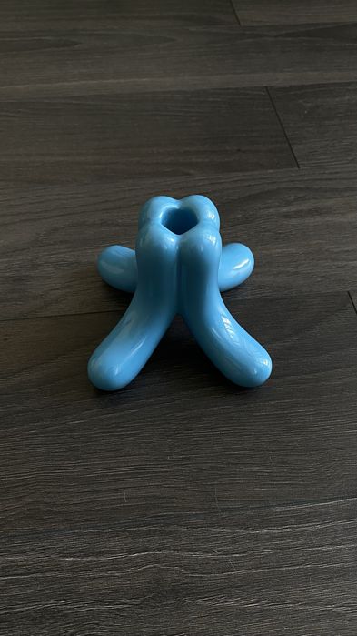 Świecznik Gustaf Westman x Ikea Vinterfint błękitny niebieski