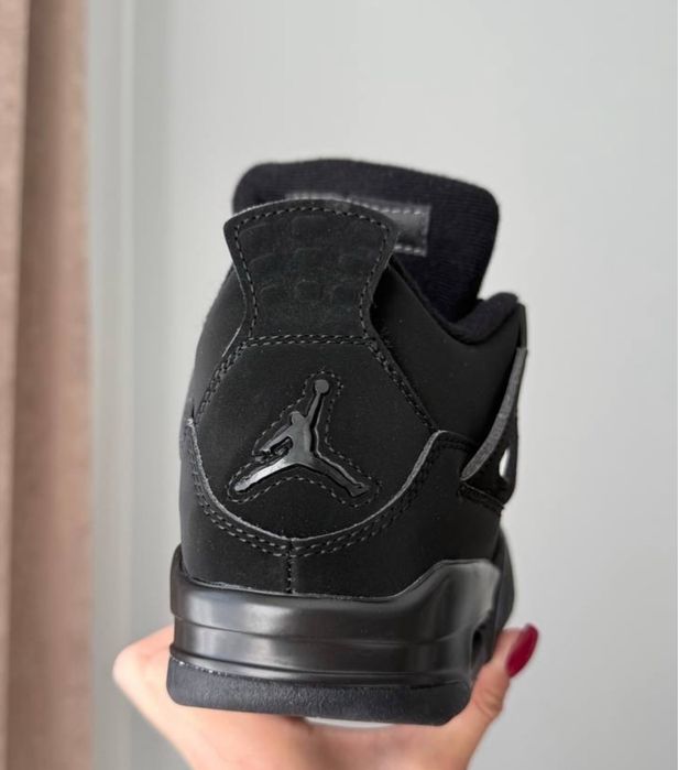 Зимние Кроссовки Jordan 4 Black на хутрі 36-45