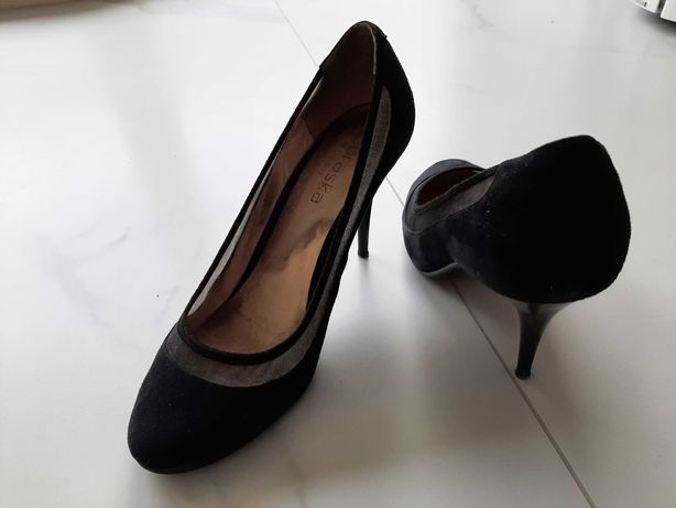 Замшеві жіночі туфлі