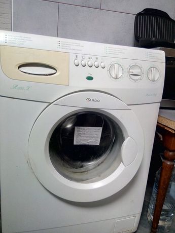 Продаю пральну Машину б/у "ARDO"