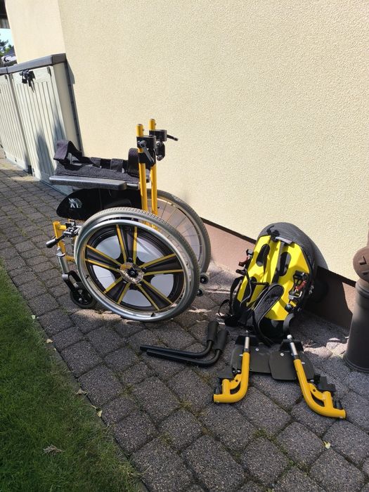Wózek inwalidzki Dziecięcy Eclips Sztywne Oparcie Peloty Do 60kg