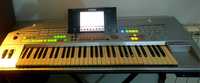 Teclado Yamaha Tyros