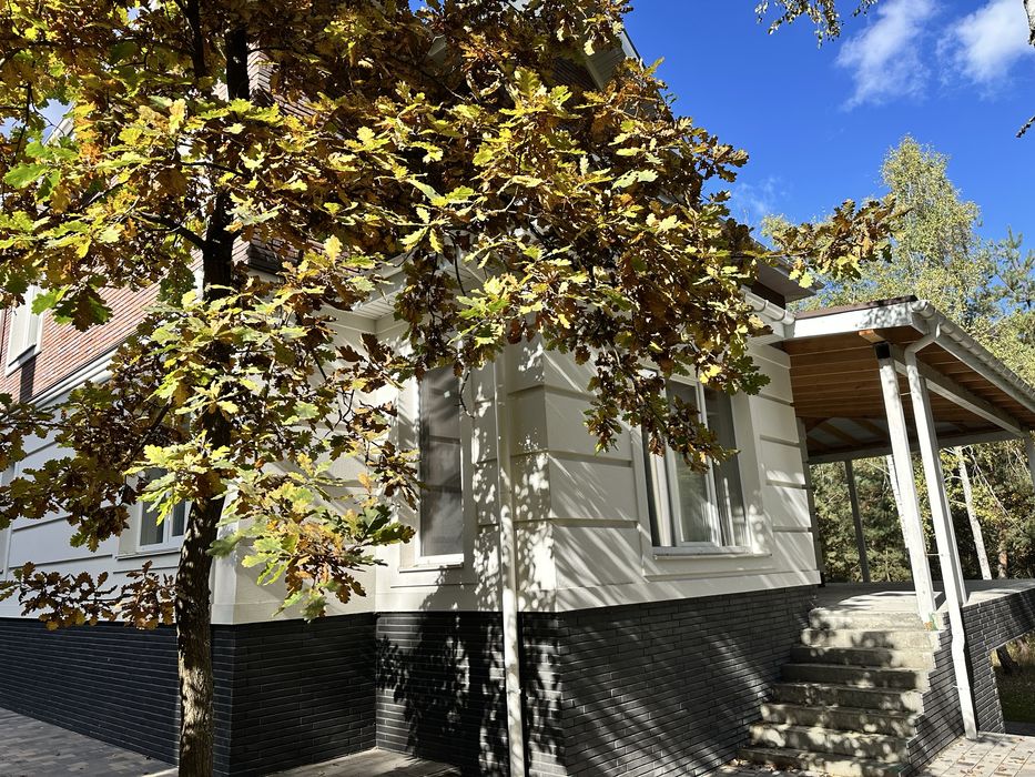 Продаж готового будинку 412 м2 під ремонт у КМ Green Hills (Київ 10км)