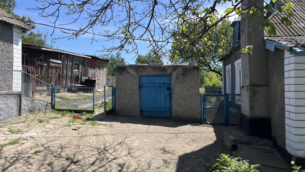 Продаю будинок у с. Щасливе (Новокурське) Широківського району.