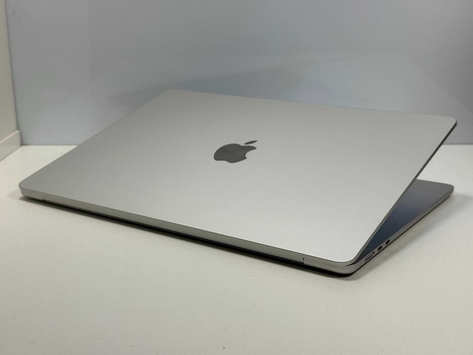 MacBook Air 15 2023 M2 100% Kondycji 8/256GB Silver GWARANCJA